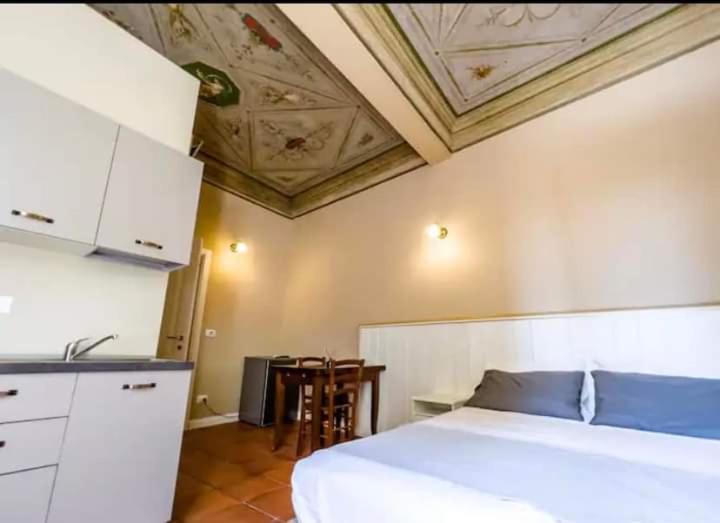 San Petronio Room And Suite Rooms - By Bolognacentro Luxuryh Δωμάτιο φωτογραφία